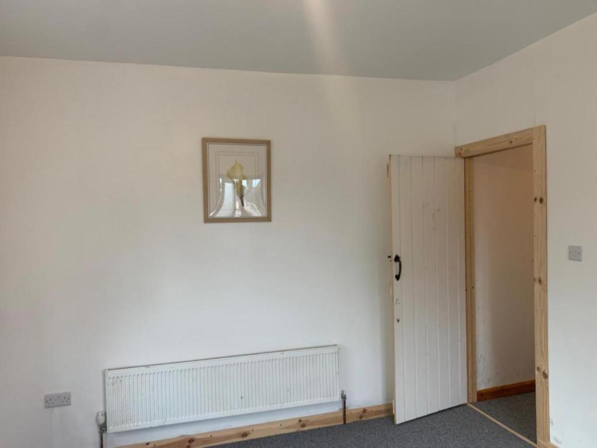 Appartement One Lovely Apartmt 1 Double & 2 Camp Beds à Stoke-on-Trent Extérieur photo